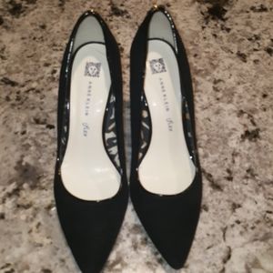 Black pumps Anne Klein